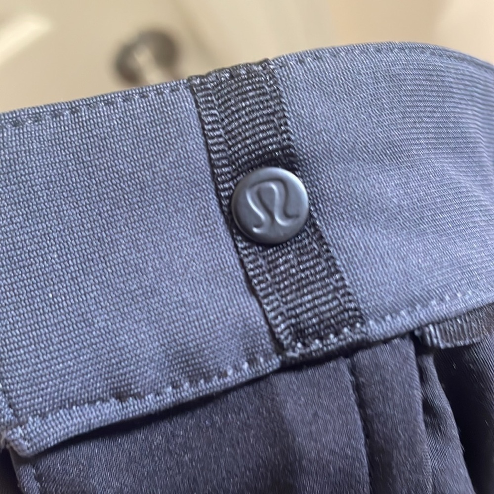 Lululemon ABC Pant Classic Navy - 34 - Picture 14 of 16